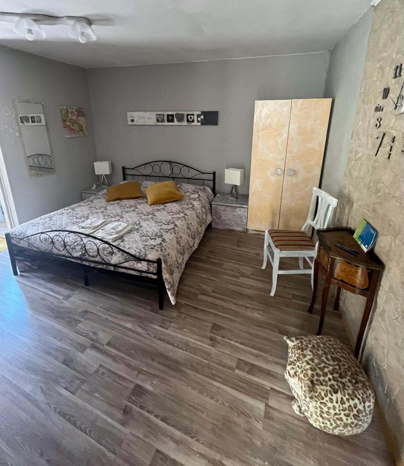 Casa Alessia Apartment Пизоние Екстериор снимка